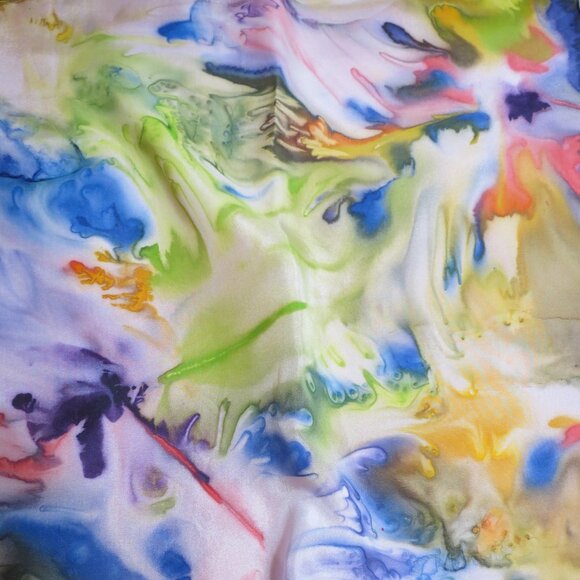 Two separate Watercolor scarves - Picture 5 of 13
